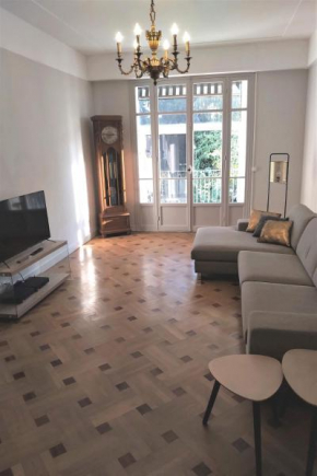 MAGNIFIQUE APPARTEMENT JEAN MEDECIN/NOTRE DAME